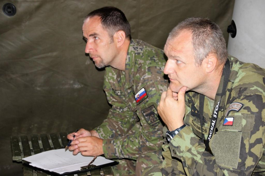 společný briefing CZE a SVK příslušníků PSYOPS
