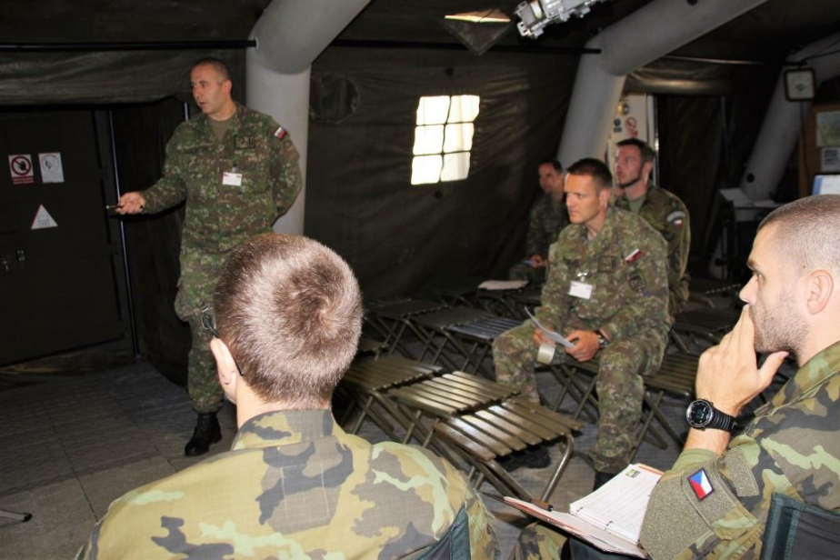 společný briefing CZE a SVK příslušníků PSYOPS