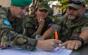 prebrief_ceskych_a_slovenskych_vojaku.jpg